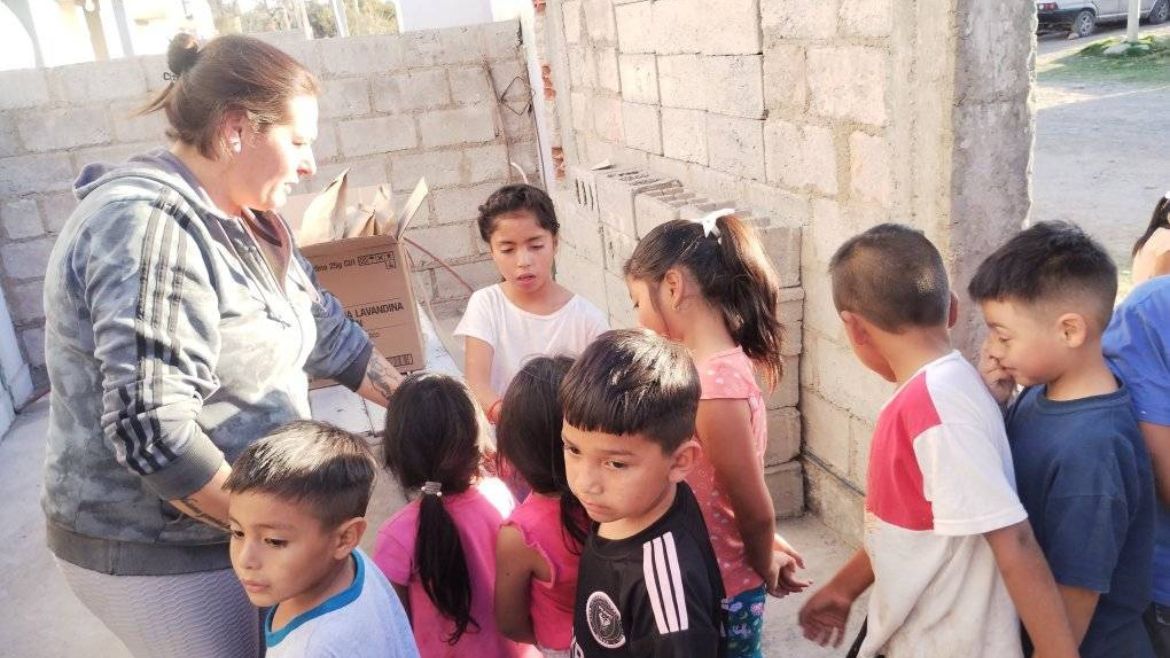 Gran tarea de solidaridad del merendero Carita Feliz.
