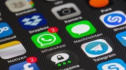 Datos que NO debes compartir Redes Sociales