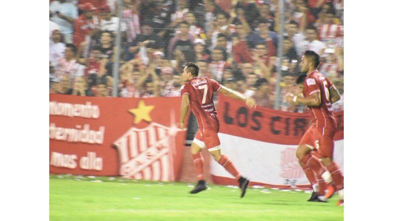 San Martín goleó a Gimnasia