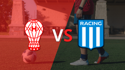 Huracán no pudo ante la contundencia de Racing Club y perdió por 2 a 0