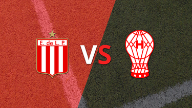 Estudiantes logra remontada y gana 2-1 a Huracán