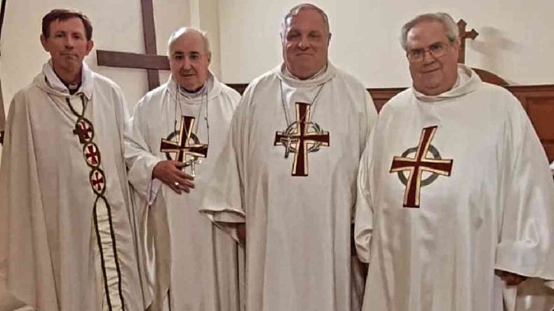 Cesar Fernández en la Conferencia Episcopal Argentina