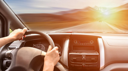 Las ventanillas del auto no te protegen de los daños por quemaduras del sol.&nbsp;