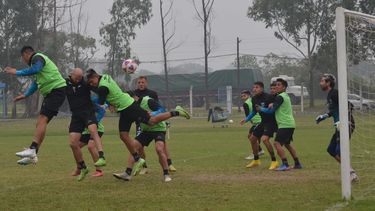 Gimnasia de Jujuy enfrenta a Chacarita (Foto Gimnasia)