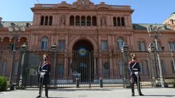 El Gobierno confirmaría la entrega de dos bonos de fin de año a aquellas personas que integren el grupo de trabajadores del sector privado.