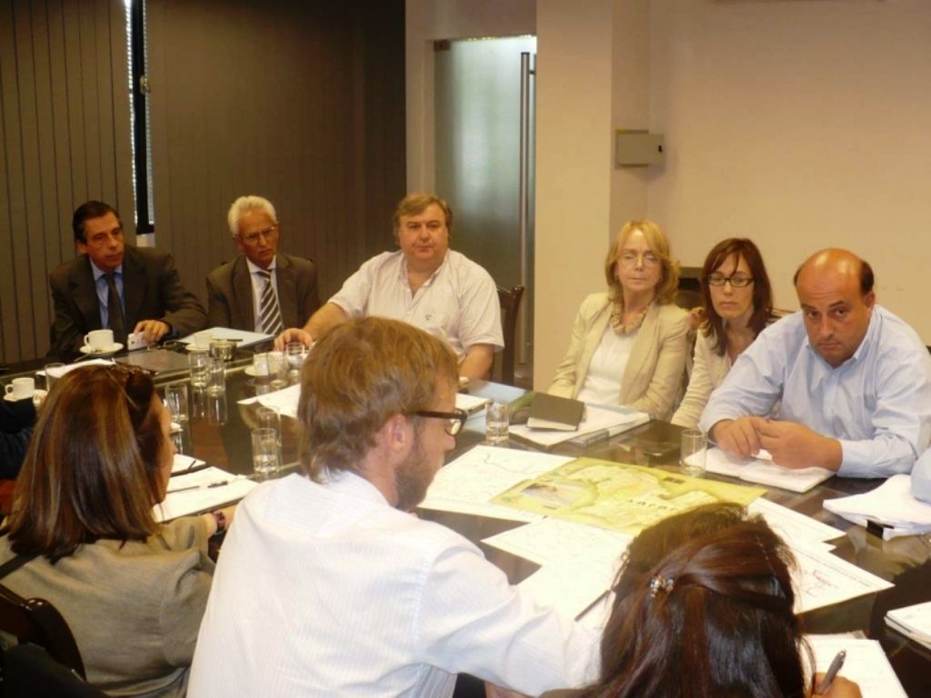 Reunión de autoridades