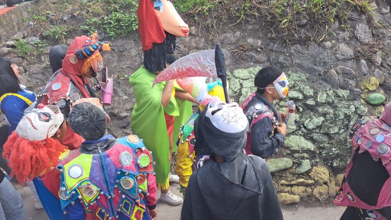 Carnaval en el Chingo: el barrio que se llena de color