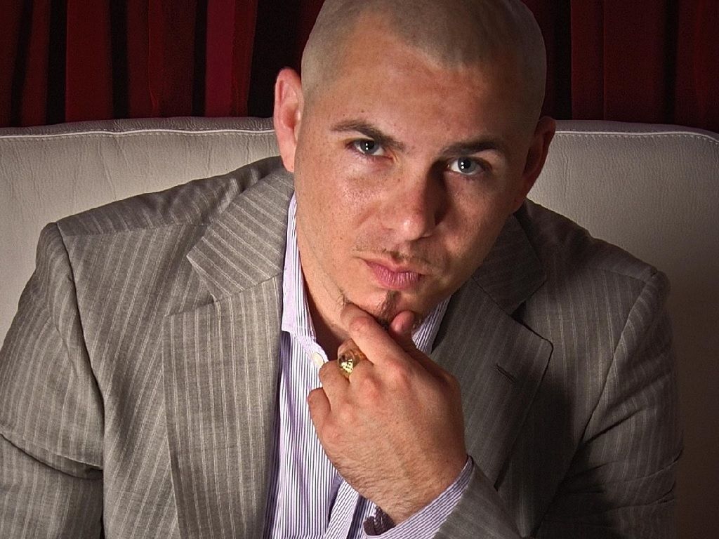 Pitbull presenta su nuevo tema