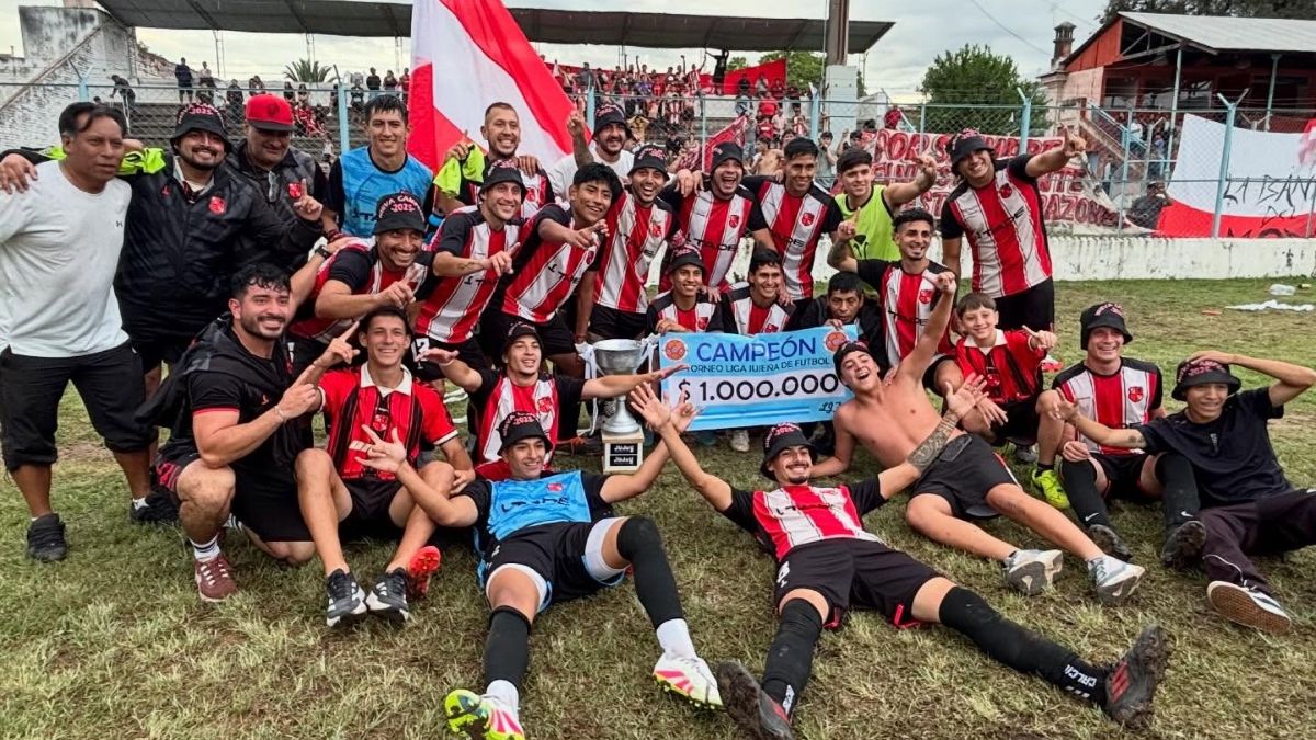 las fotos de ciudad de nieva campeon del torneo continuidad