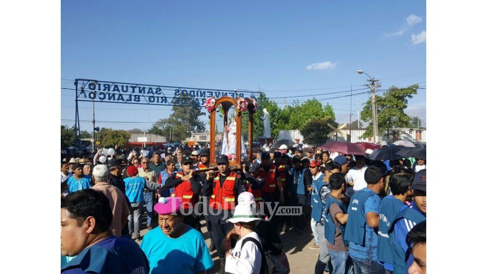 Así llegaba la virgen al santuario