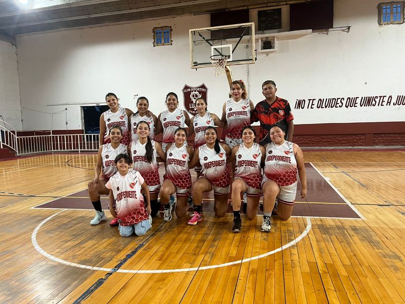 Independiente de Salta, campeón de la Copa de Oro.