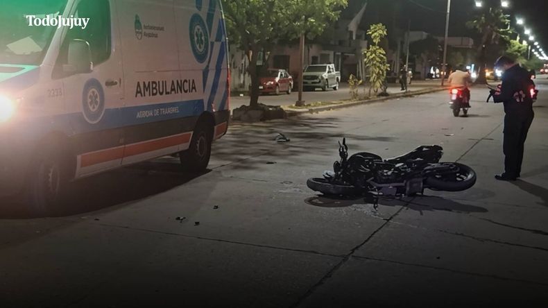 Un motociclista dio positivo en alcoholemia tras un choque en San Pedro: una menor resultó herida