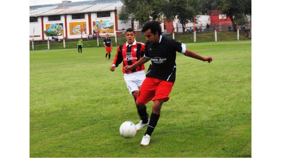 Montaño peleando la