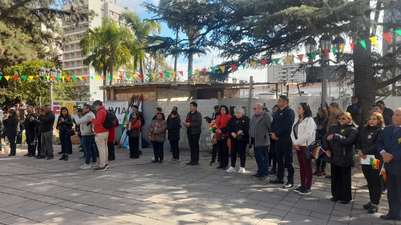 Aniversario independencia de Bolivia.