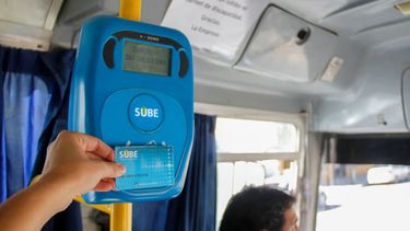 Carga a bordo: inició la prueba piloto de recarga de SUBE en Buenos Aires