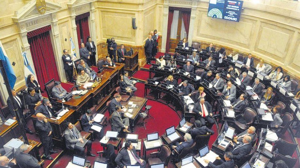 Se aprobó la ley Micaela para capacitar a funcionarios sobre violencia de genéro