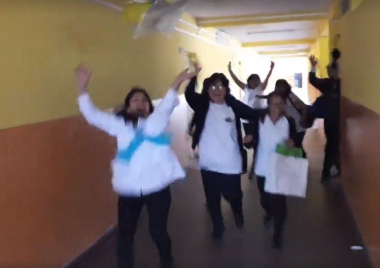 profesores festejan el fin de clases