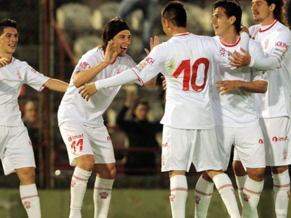 Huracán eliminó a Estudiantes