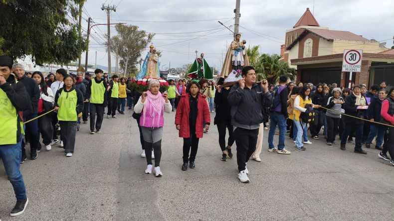 Procesión por San Cayetano.
