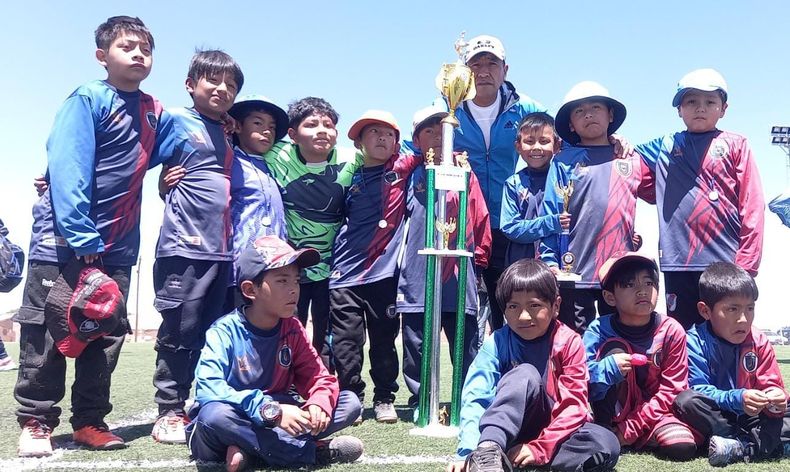 Campeonato en Abra Pampa (4).jpg
