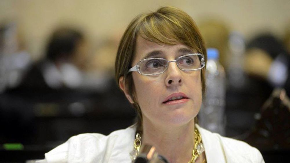 Burgos: Algunos tenemos posturas sobre el aborto pero hay dudas en el medio