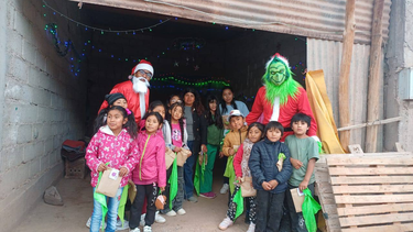 Solidaridad en Navidad de los Bomberos de Maimará. Solidaridad en Navidad de los Bomberos de Maimará.