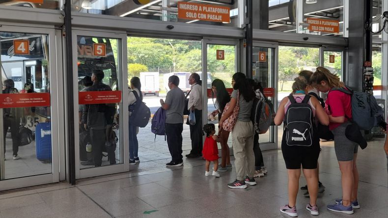 Los pasajes al norte por el Carnaval aumentarían la semana que viene.