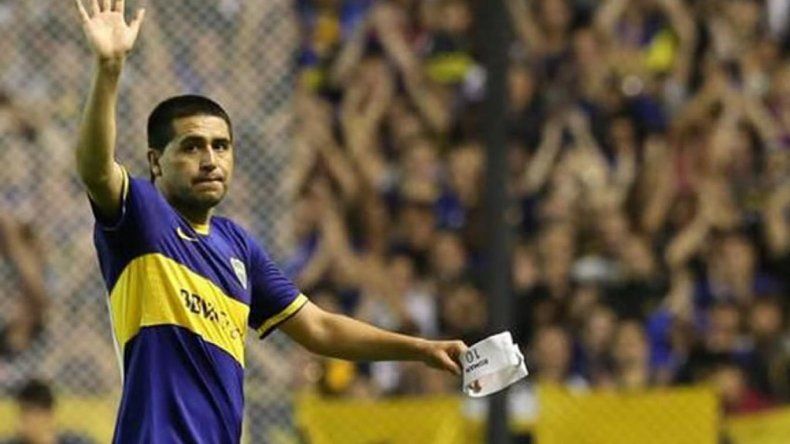 El intenso entrenamiento de Riquelme para su partido despedida