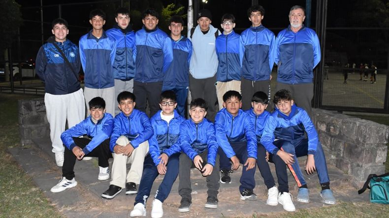 Los seleccionados jujeños en el Nacional Sub 14 de vóley de Bariloche