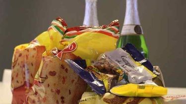 Caja navideña para beneficiarios de programas