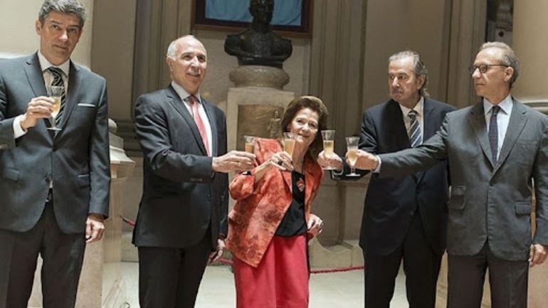 Horacio Rosatti, Ricardo Lorenzetti, Elena Highton de Nolasco, Juan Carlos Maqueda y Carlos Rosenkrantz. La composición de la Corte Suprema de Justicia que terminará el 1 de noviembre. /Archivo