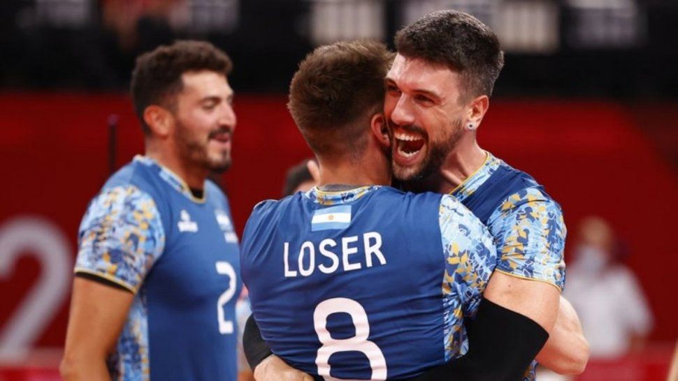 El equipo de voley masculino celebró el paso a cuartos en los Juegos Olímpicos&nbsp;