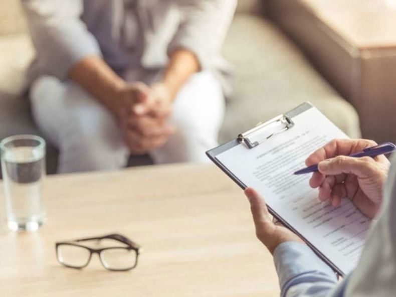 La salud&nbsp;mental emerge como un factor clave para el bienestar y la productividad en el ámbito laboral.﻿