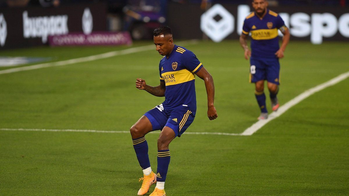 Sebastián Villa festeja el segundo del Xeneize