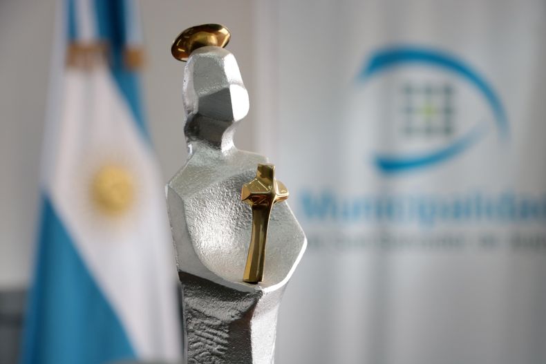 PREMIOS SAN SALVADOR.jpg