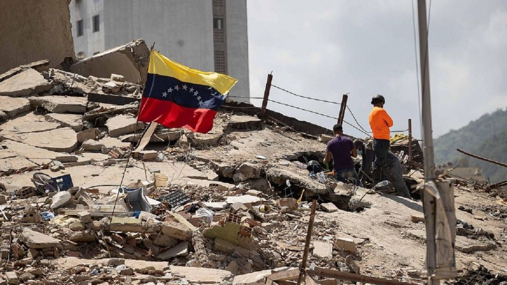 Venezuela mantiene la búsqueda de sobrevivientes entre escombros en medio de una crisis humanitaria. Venezuela mantiene la búsqueda de sobrevivientes entre escombros en medio de una crisis humanitaria.