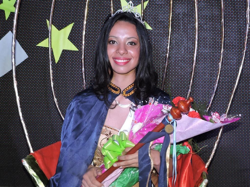 Laura Ayala - Reina 2015