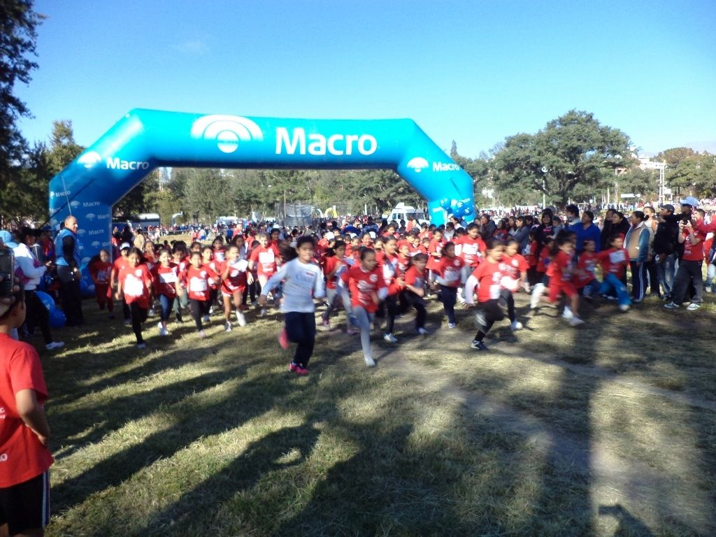 Maratón El Tribuno-apoyo Banco Macro