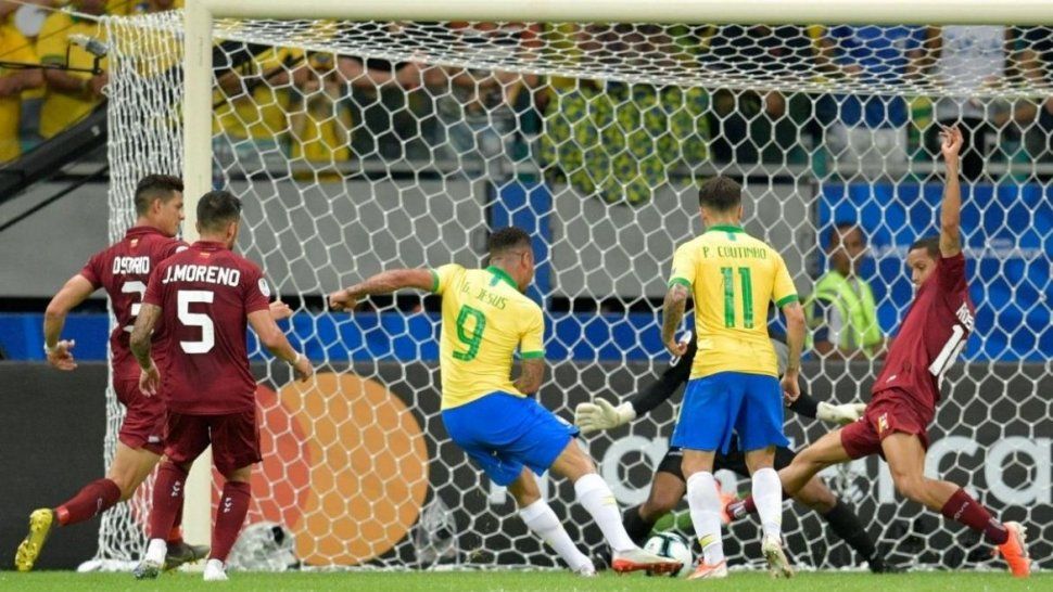 Viernes de Eliminatorias con tres grandes partidos