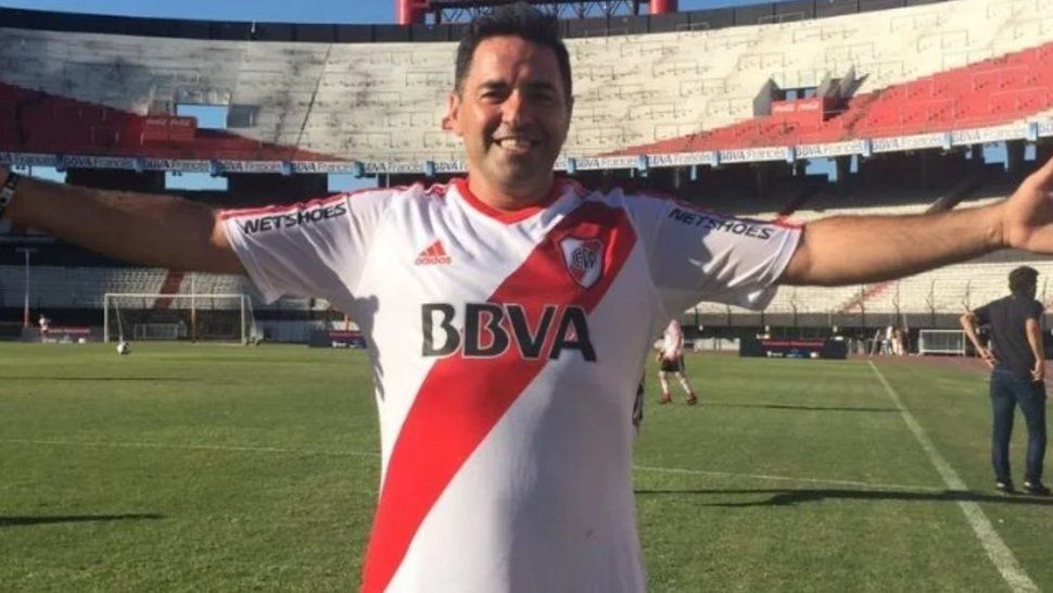Hinchas de River repudian la presencia de Mariano Iudica en la fiesta del domingo