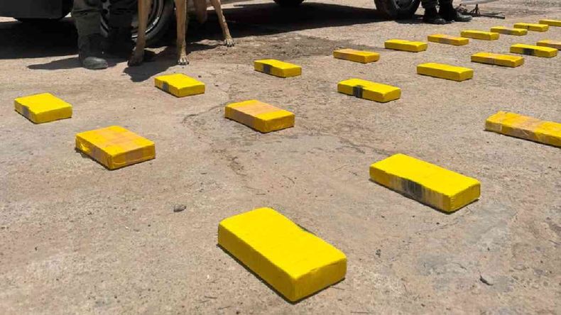 Ocultó en suauto más de 50 kilos de cocaína y fue detenido en Ledesma