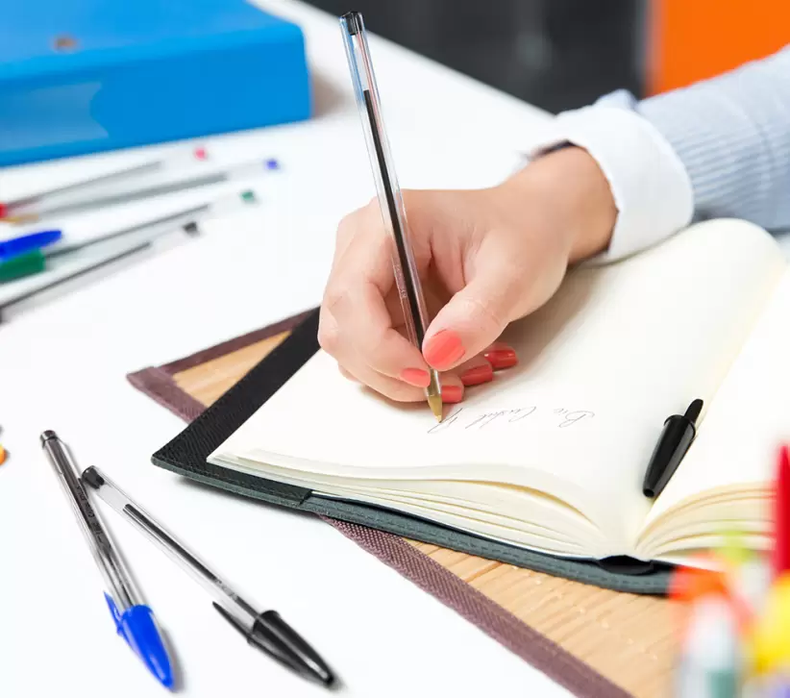 El objetivo de la lapicera era crear un producto que resolviera una necesidad fundamental del consumidor: una herramienta de escritura suave y fácil.