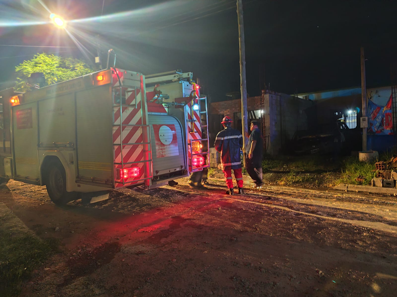 Incendio en Alto Comedero.