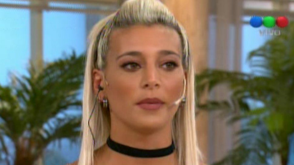 Después del día de furia de Pampita: Sus compañeros la defendieron.