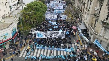 La CGT puso fecha al primer paro general del año