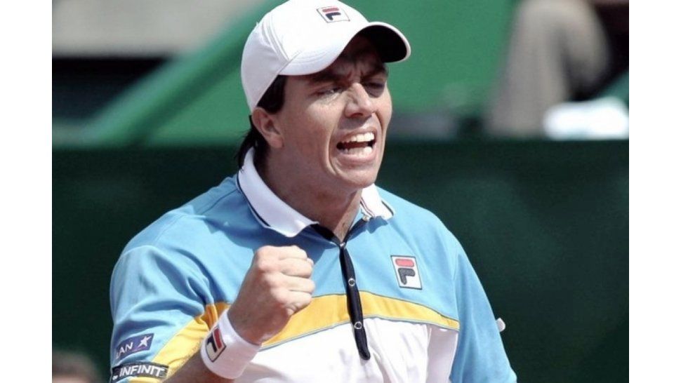 Berlocq a octavos de fina