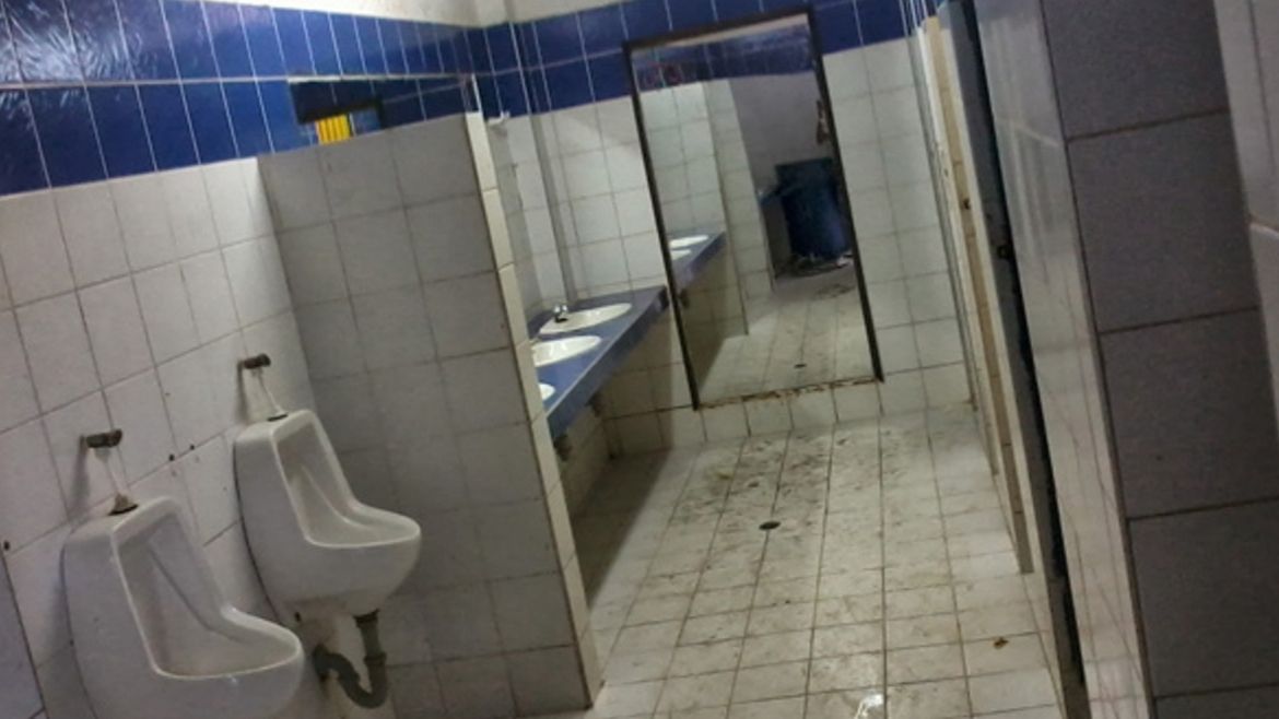 Todo Jujuy | Baño escuela - Foto ilustrativa .jpg