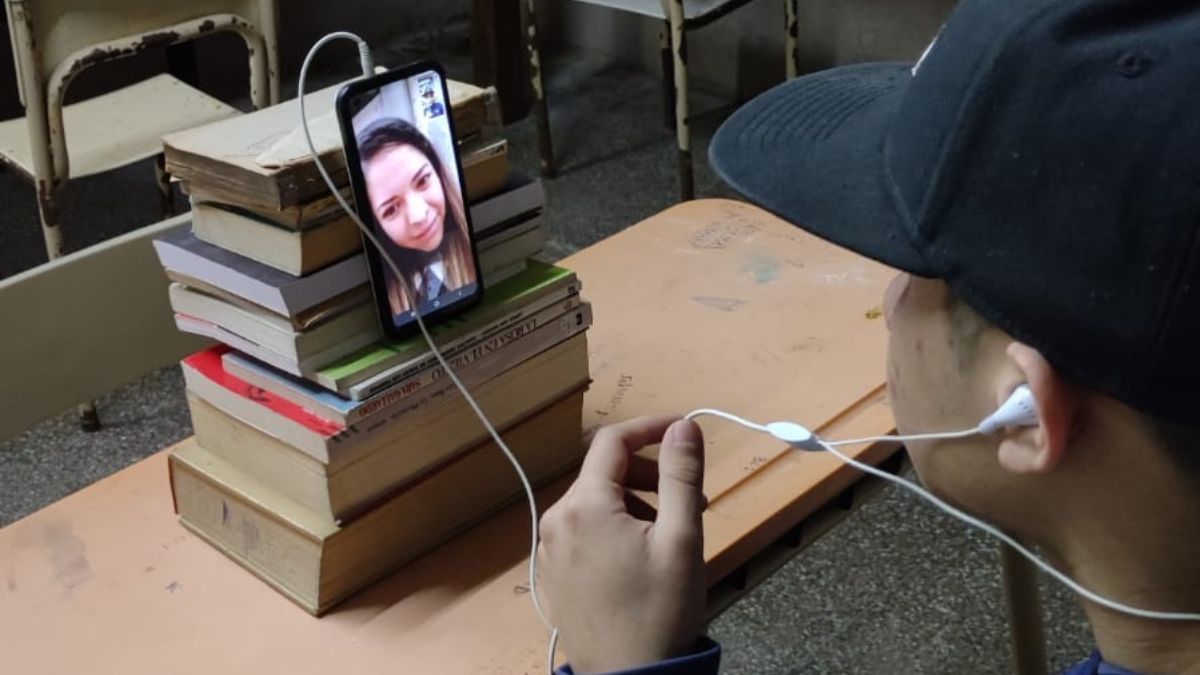 Videollamada entre Carla y Vladimir.&nbsp;