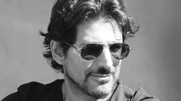 Leo Maiello presenta “Yo, sin culpa” en el Teatro Mitre