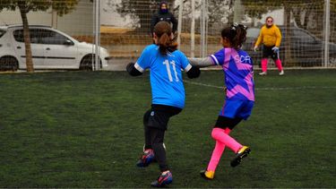 Impulsan el fútbol femenino en las escuelas
